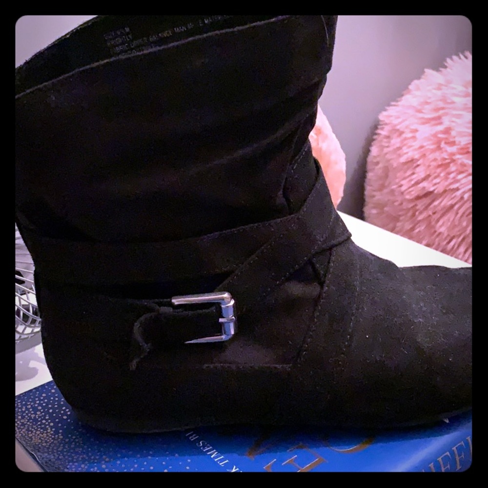 Women’s booties
